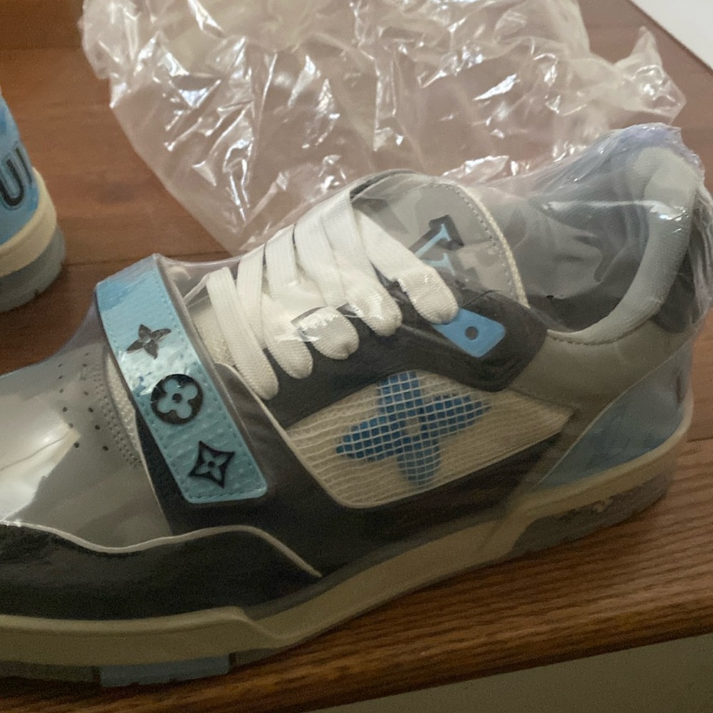 Louis Vuitton trainer